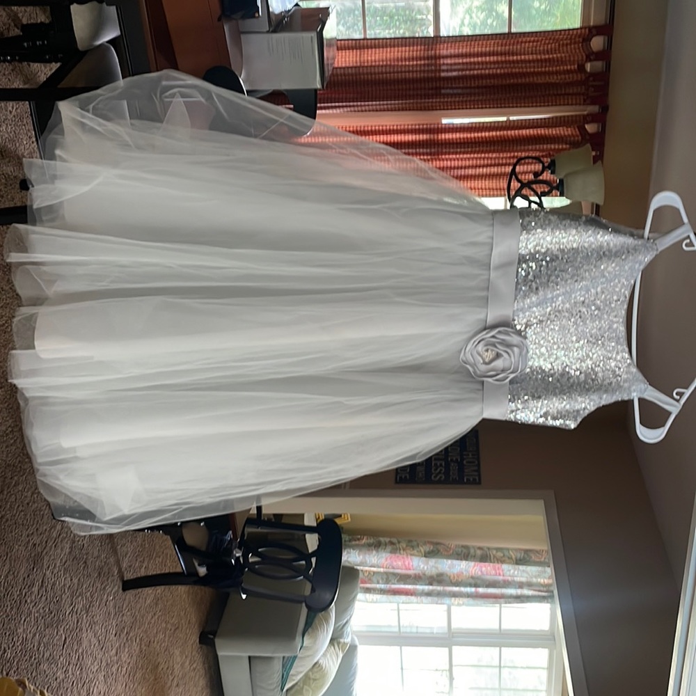 Girls size 14 flower girl dress